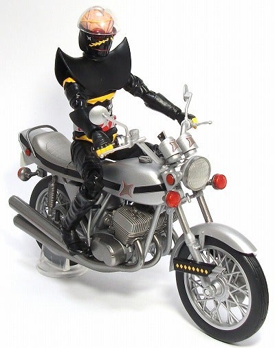 群れからはぐれた死神のマシン【S.H.フィギュアーツ 白いカラス