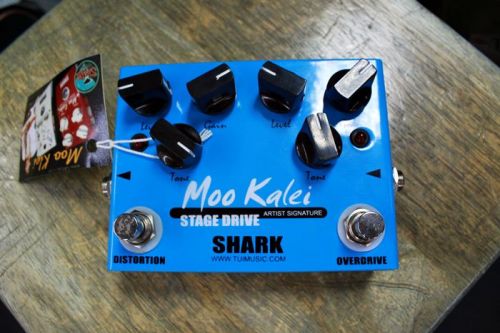 เอฟเฟ็คกีตาร์ SHARK MOO KALEI STAGE DRIVE