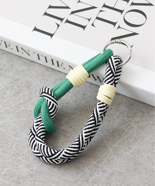 Three Four Time（スリーフォータイム） キーホルダー パラコード