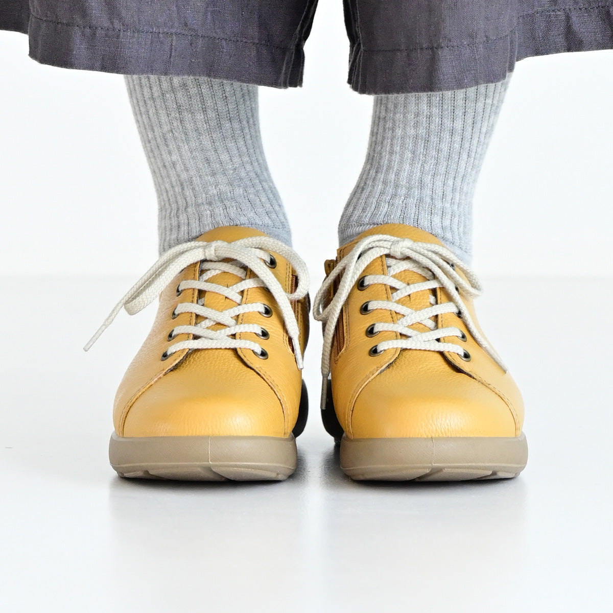 アキレス・ソルボ C 527 マスタード｜牛革3E ファスナー付きシューズ｜撥水