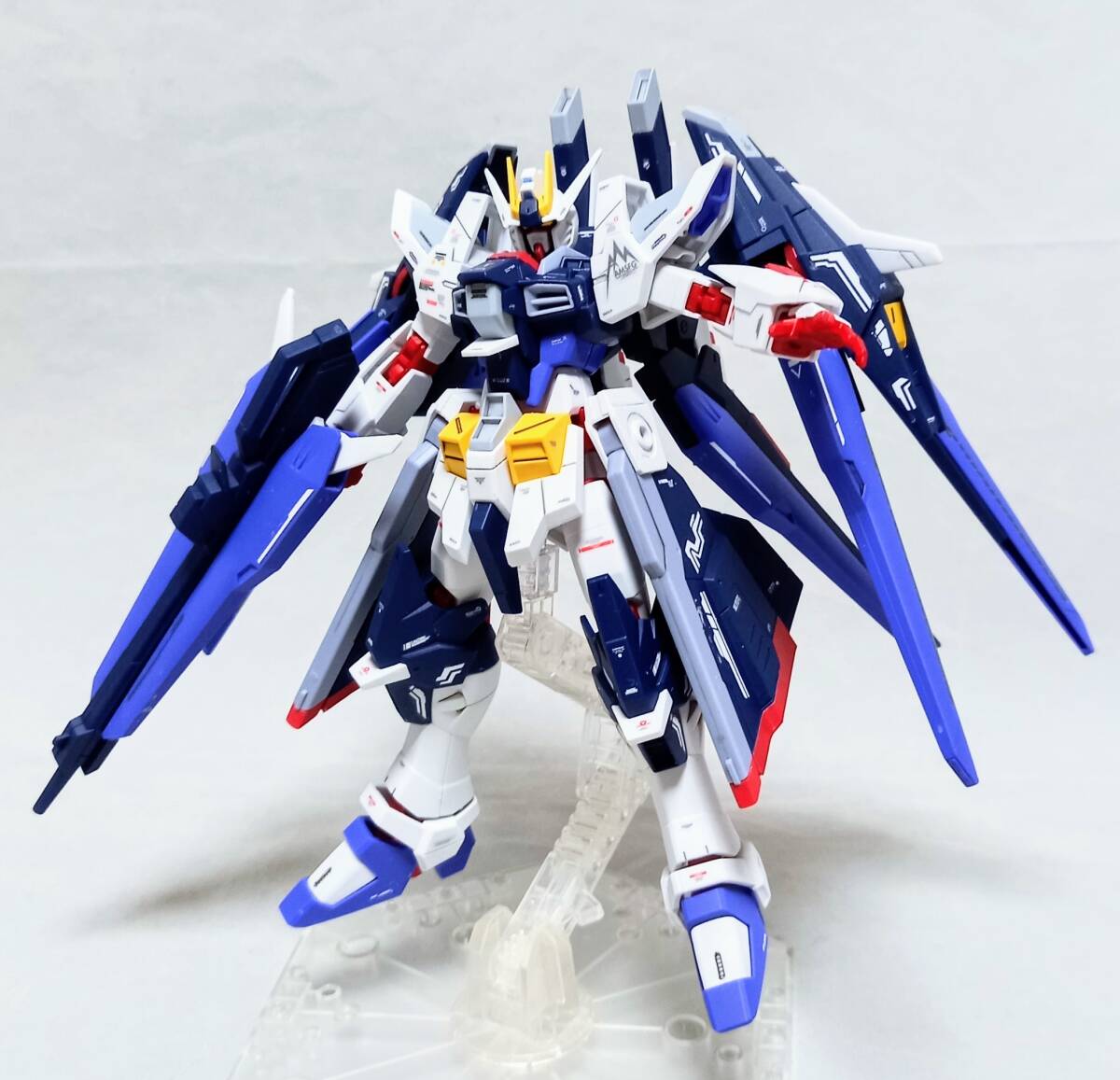 完成品 HGBF 1/144 アメイジングストライクフリーダムガンダム【組立て