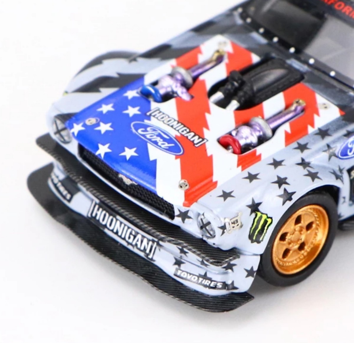 ラスト1台 1/64 FORD マスタングV2 ケン・ブロック フーニガン