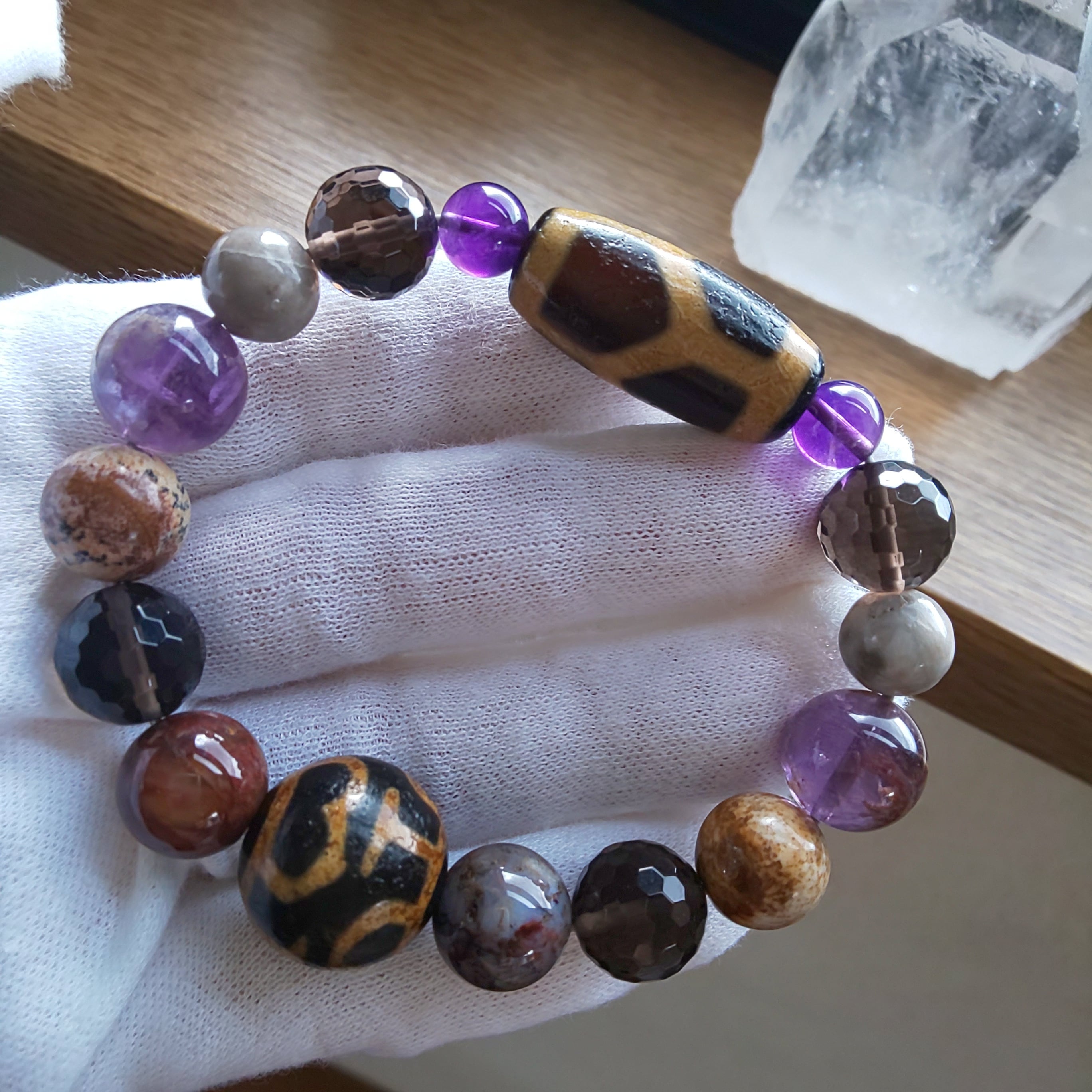 亀甲長寿天珠 & 蓮花宝瓶天珠 ブレス | 天然石 〜言霊〜 楓