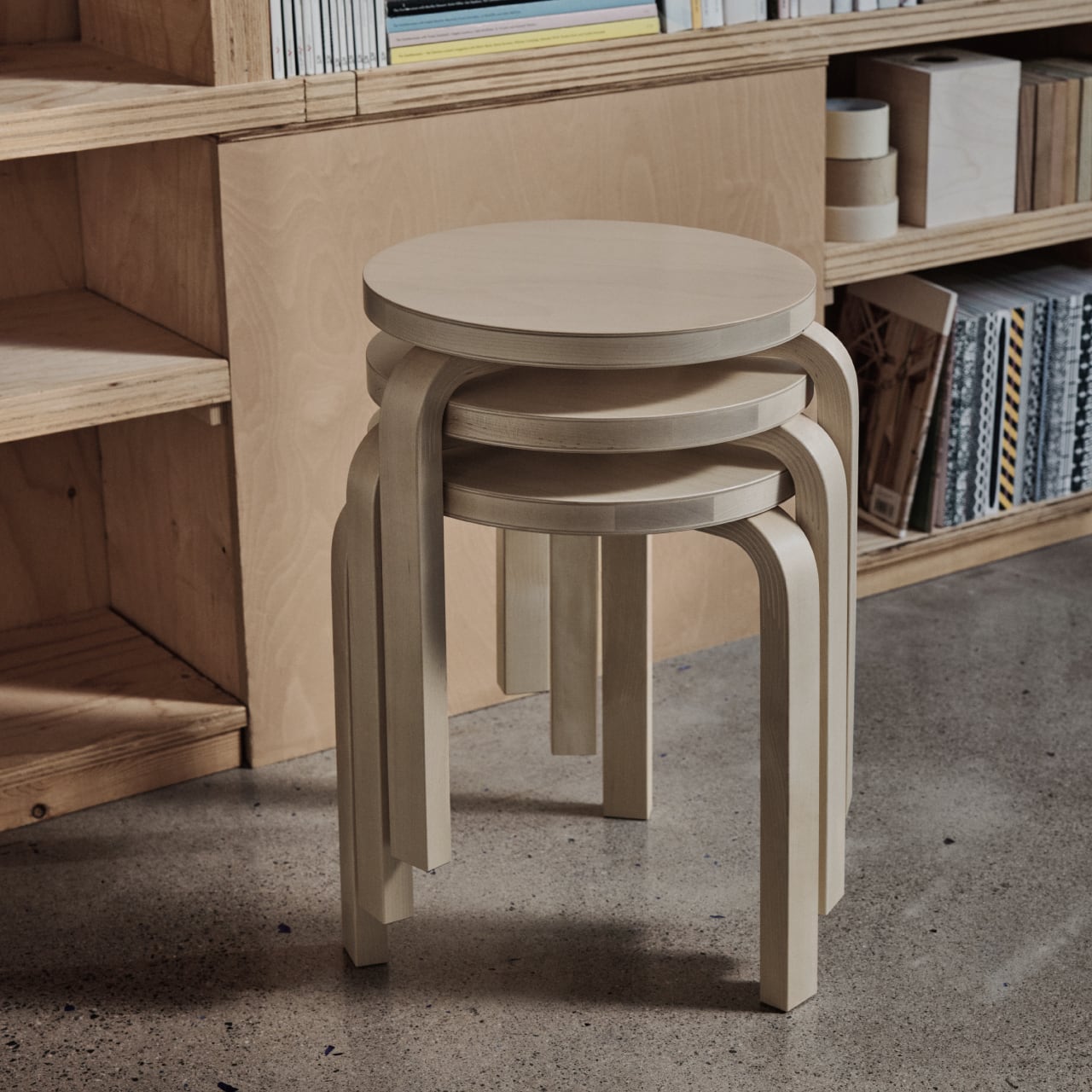 スツール 60 / ナチュラル ラッカー / Stool 60 / natural lacquer