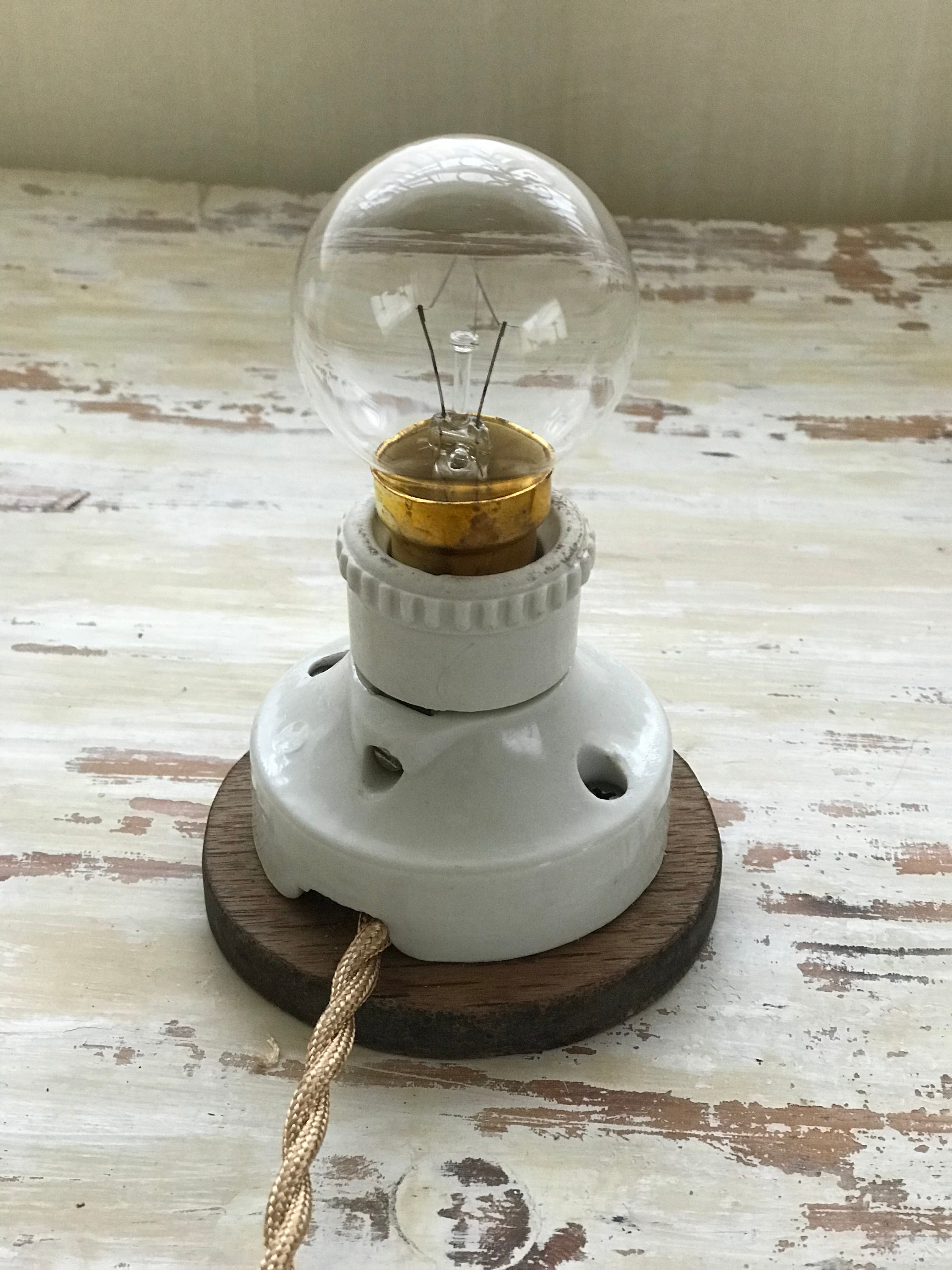 フランスアンティーク 陶器ソケット ランプ 照明 | Pay ID