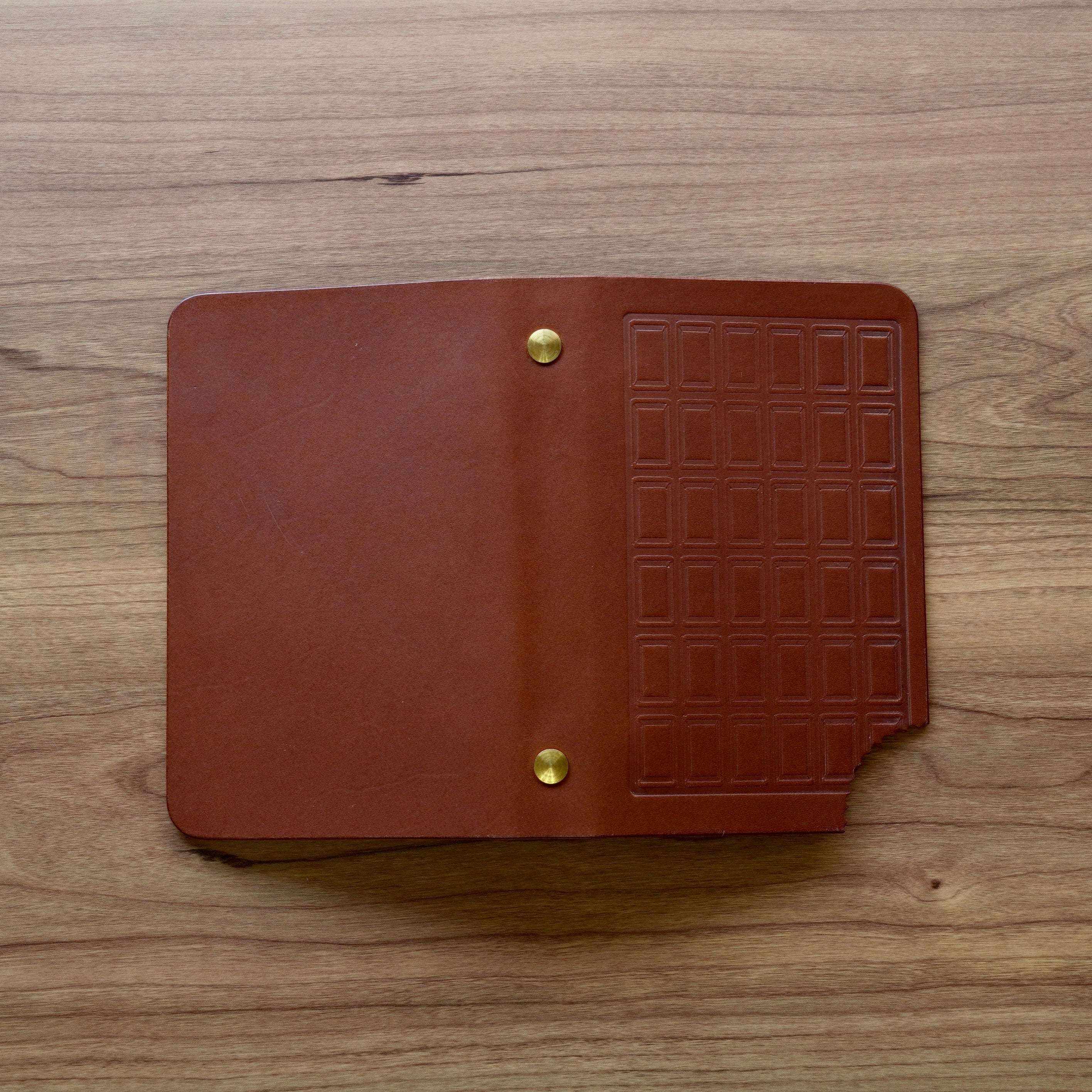 かじられちゃったチョコ×M6システム手帳カバー(ミニ6穴リング) | Pay ID