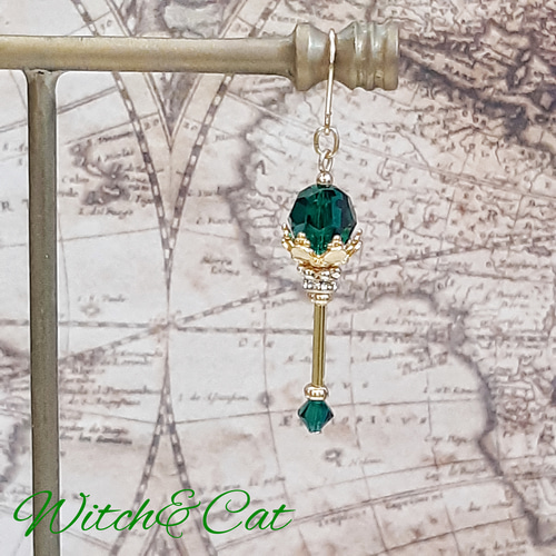 片耳用☆【魔法の杖 ピアス/イヤリング[エメラルド]】14KGF 魔女 魔法