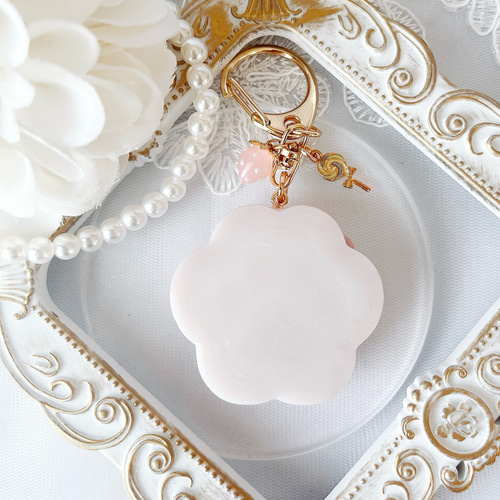 レジン ねこ 肉球 シェイカー シャカシャカ キーホルダー ピンク