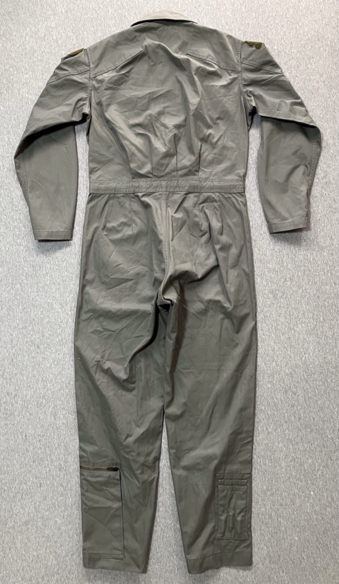 アメリカ軍の影響を受けています！【イタリアの軍服】空軍パイロット