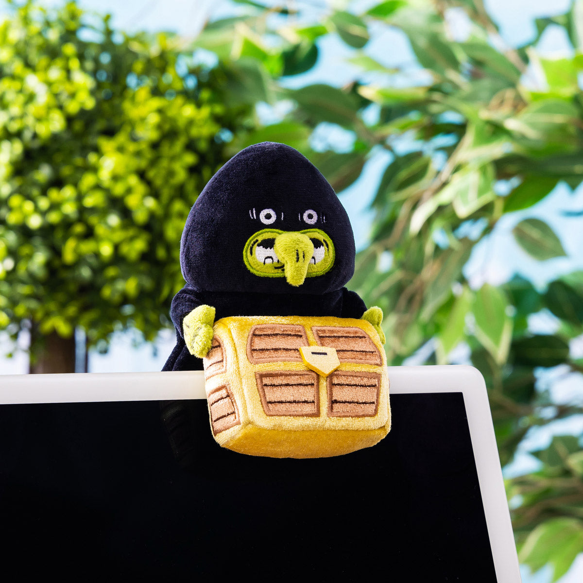 ちいかわ デスクトップから見守るひっかけぬいぐるみ（参加賞持ち