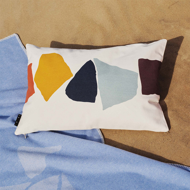 TCS チャーリーシェパード ミューラル クッションカバー 60x40 マルチ