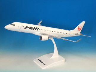 1:100 – 航空機モデル専門店 クロスウイング