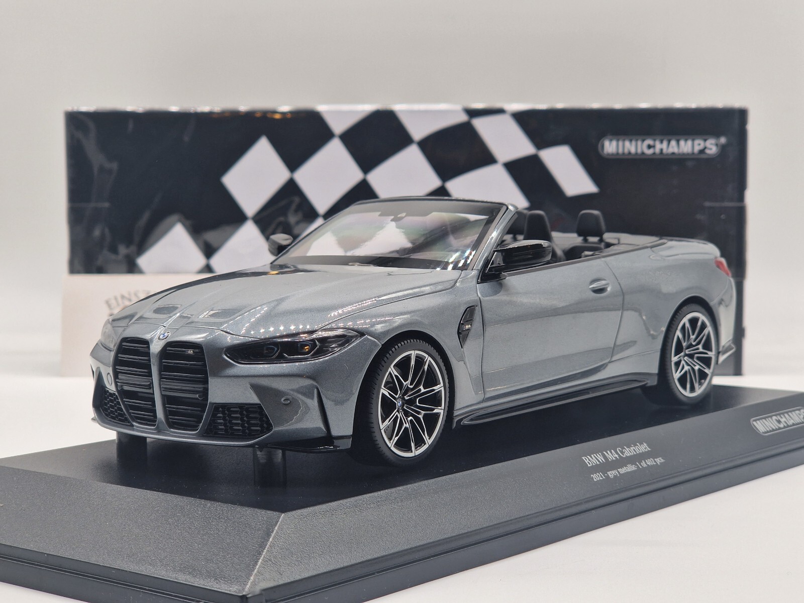 BMW M4 Convertible 2020 Grey Metallic 1:18 Minichamps 155021034