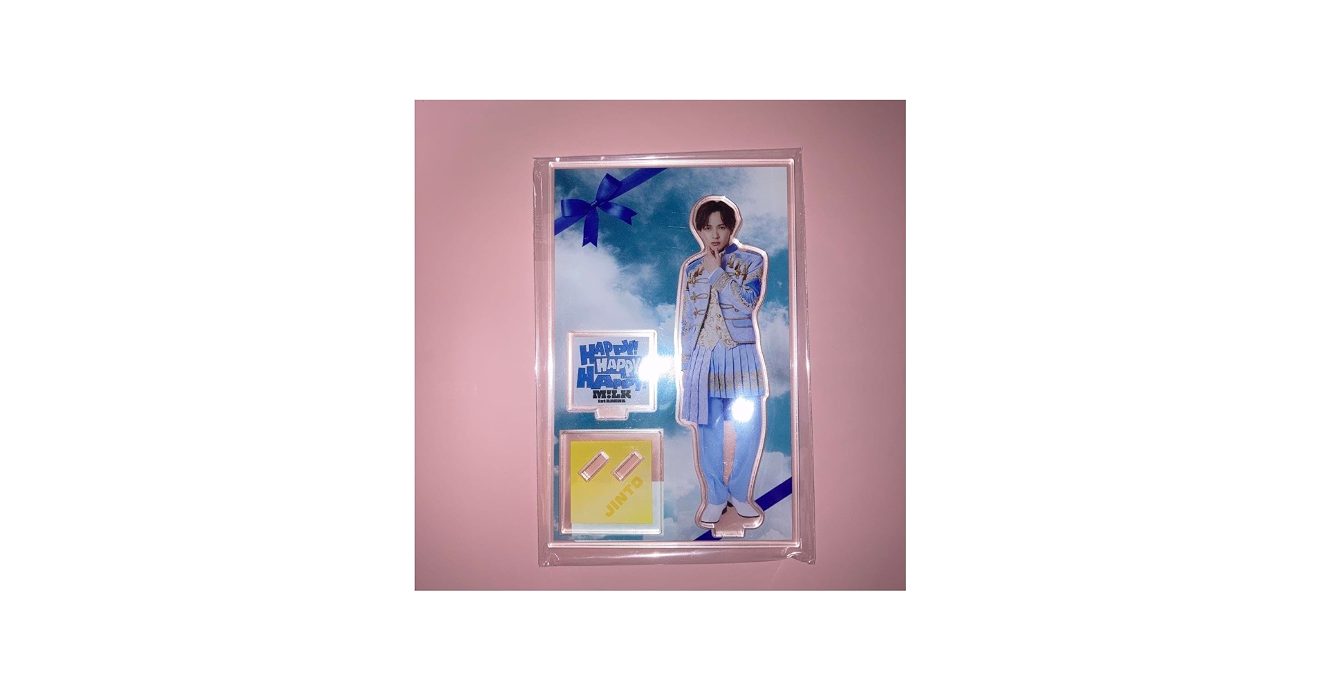 Amazon.co.jp: M!LK 吉田仁人 アクスタ ハハハッピー 青色衣装 : おもちゃ