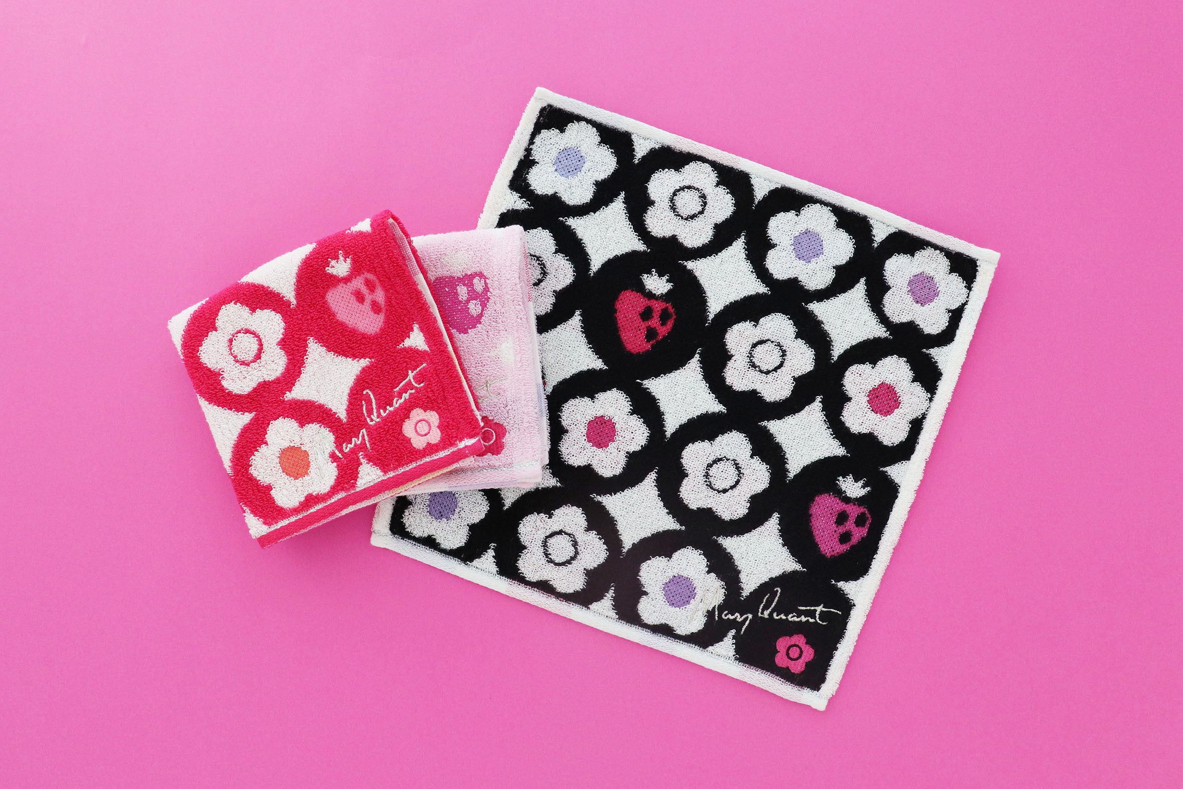 1月15日〈いちごの日〉に贈る春の新作、「イチゴ」コレクションを発売