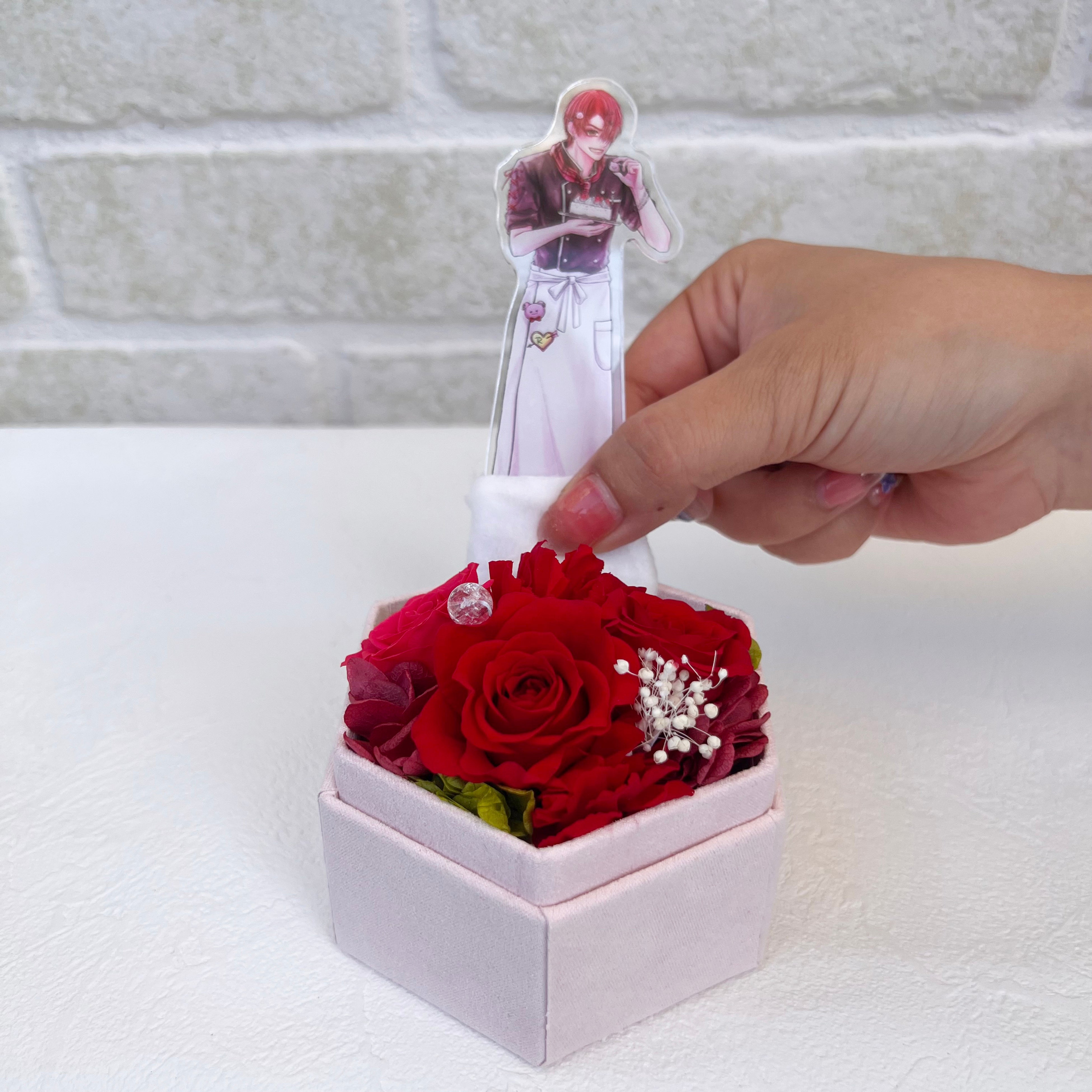 推しは舞台の上がいちばん映える・・！？10色の推し色が選べて推し活が