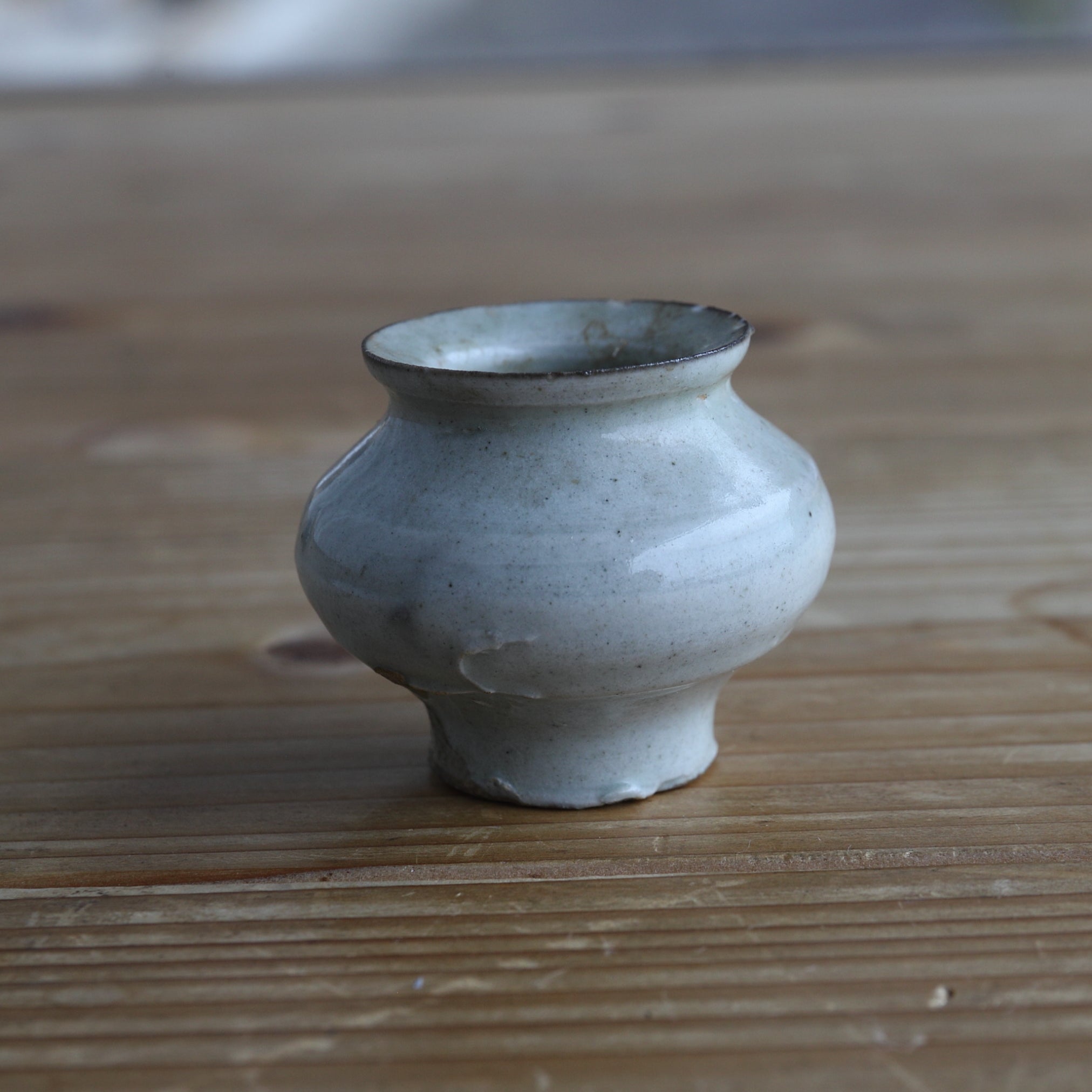 李朝 白磁小壺（1392–1897 CE） | 入蘆花（ロカニイル）