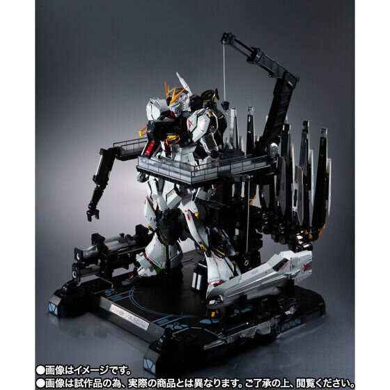 お値段、約14万円の圧倒的存在感！解体匠機「RX-93 νガンダム フィン