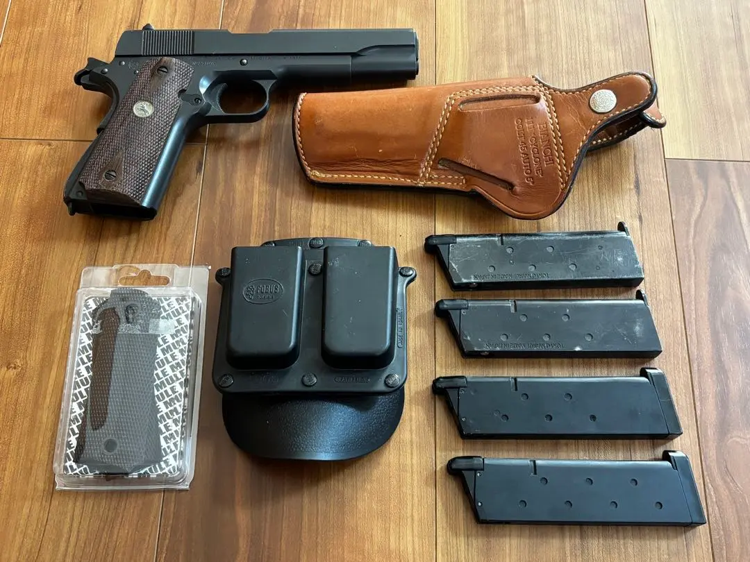 2026年最新】m1911 ホルスター 革の人気アイテム - メルカリ