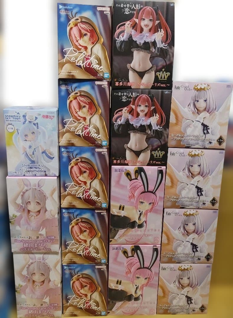 最新含む　プライズフィギュア　16個まとめ売り　美少女 16歳になった「初音ミク」をお祝い！描き下ろしイラストのリアル