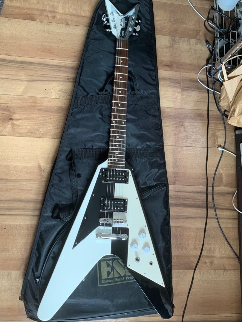 DEAN Michael Schenker V 美品 s-l400.jpg