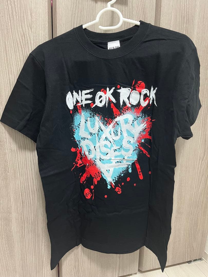 ONE OK ROCK Luxury Disease Tシャツ Sサイズ ONE OK ROCK 2023 LUXURY DISEASE JAPAN TOUR Official T-shirt Type-D