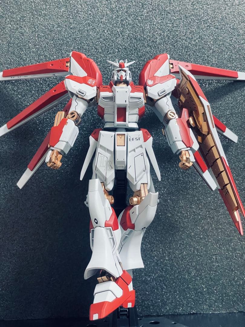 HG 1/144 Hi-ν Gundam 全塗装　完成品　オリジナルカラー HGUC Hi-νガンダム｜らぐなんさんのガンプラ作品｜GUNSTA（ガンスタ）