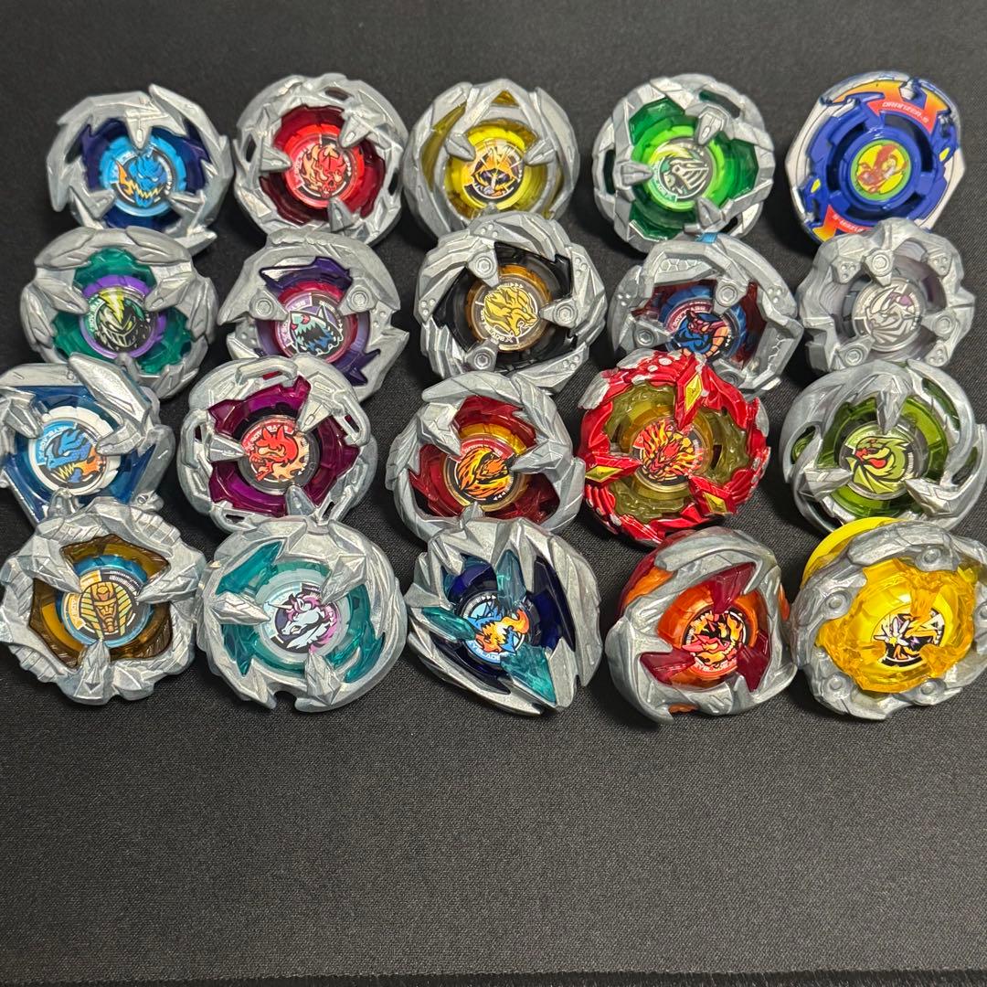 ベイブレードx まとめ売り　コレクション整理品　【最大】 Yahoo!オークション -「ベイブレードx まとめ売り」の落札相場・落札価格