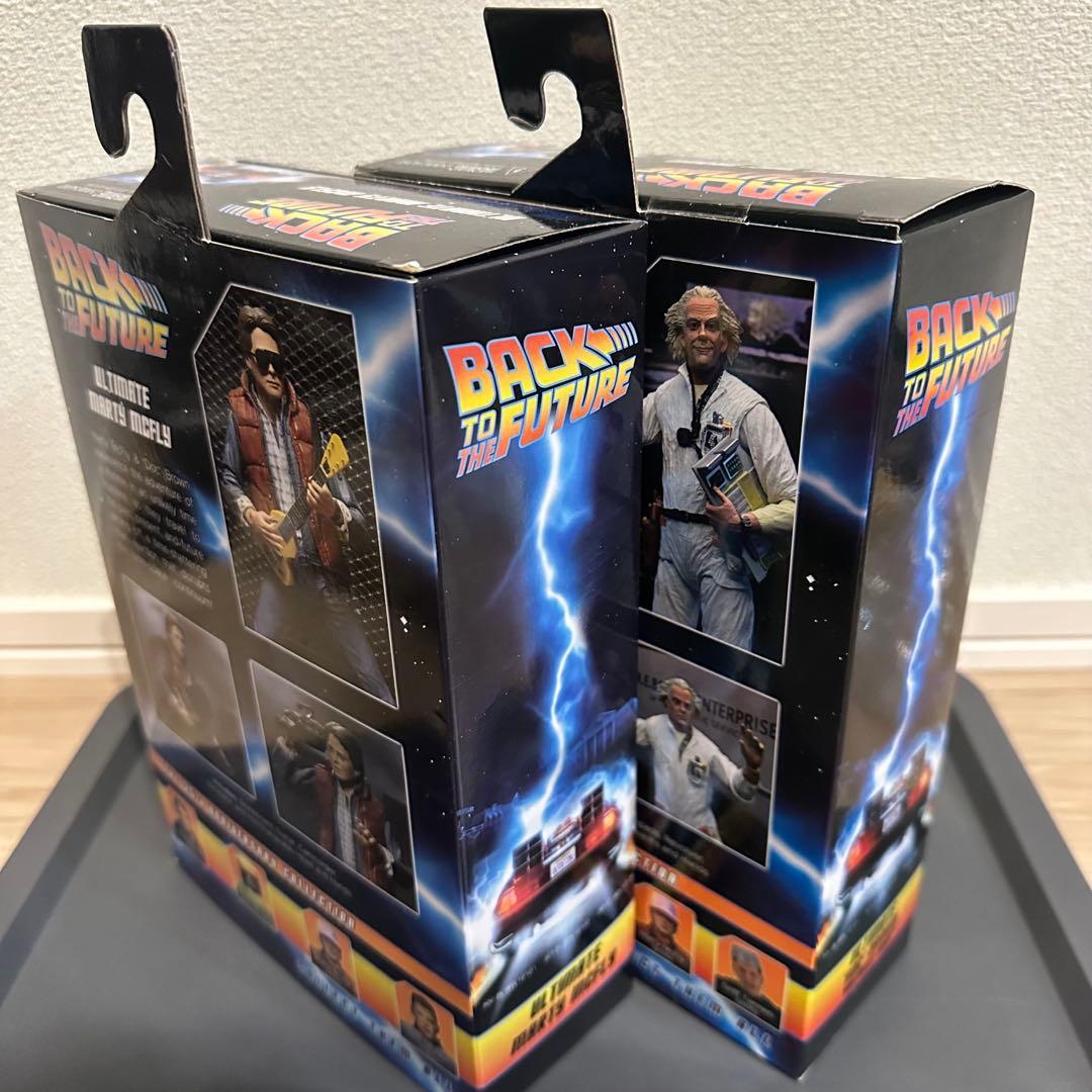 開封済】NECA バック・トゥ・ザ・フューチャー マーティ&ドク セット