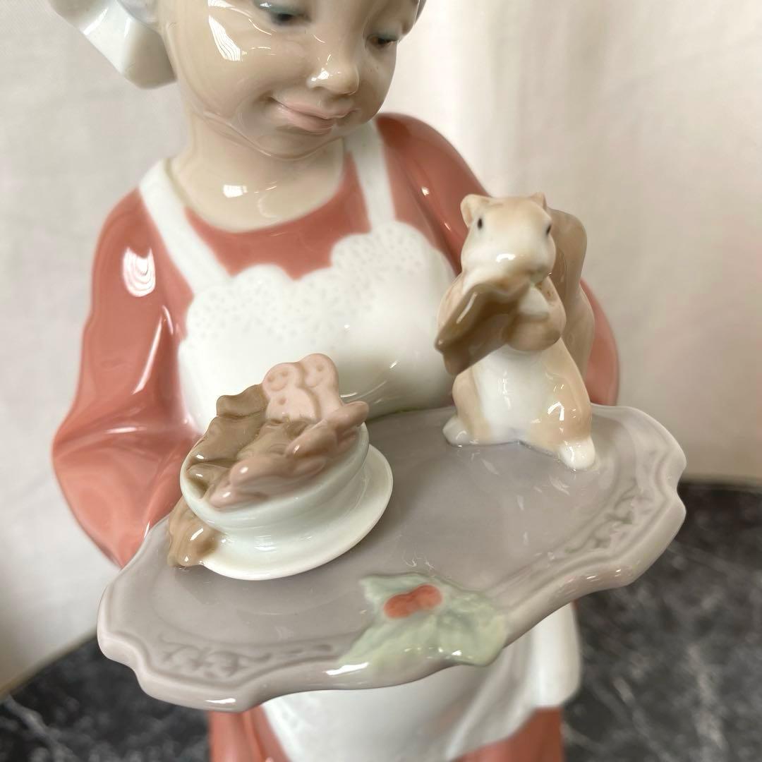 絶版 リヤドロ ミセス・サンタクロース 6893 置物 - メルカリ