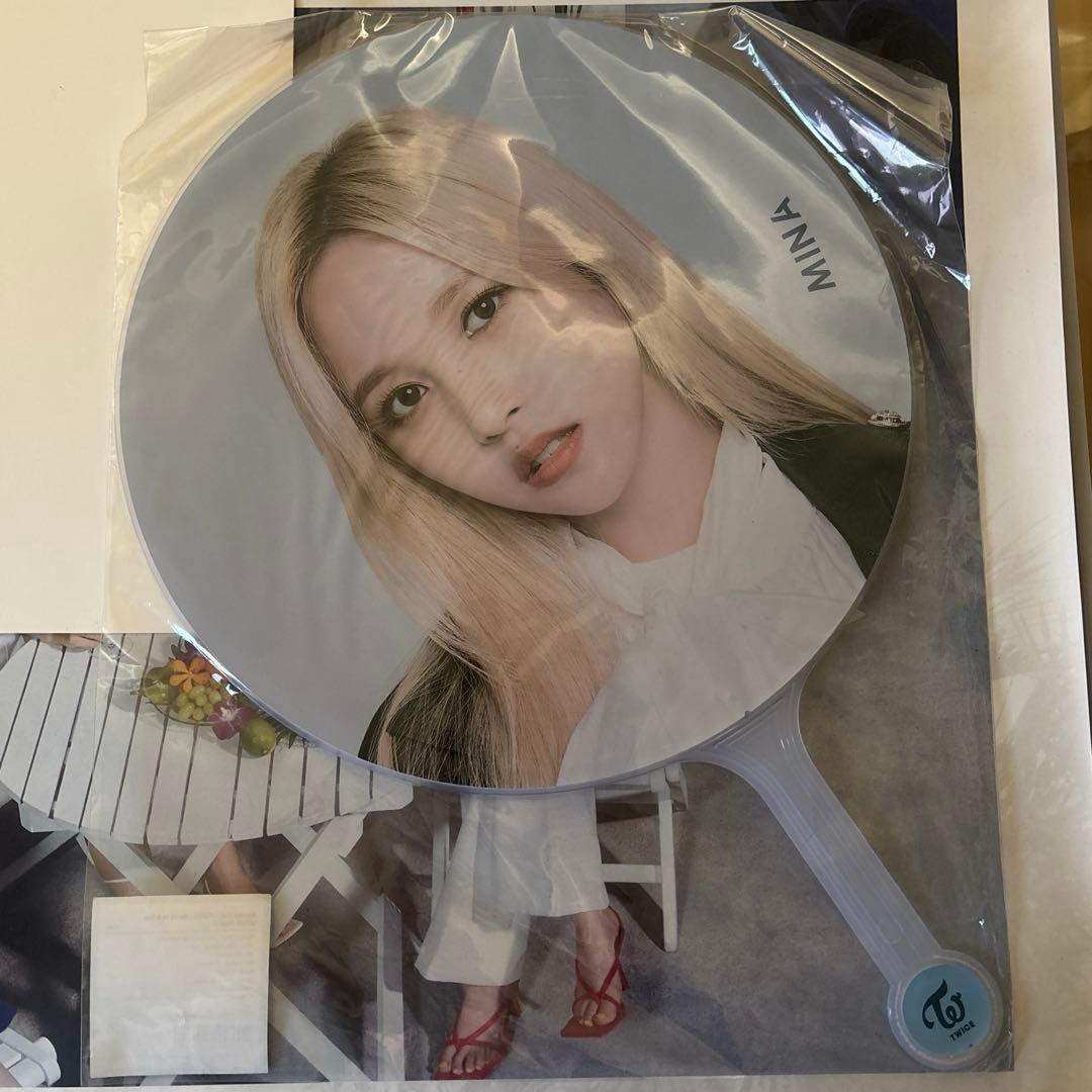 TWICE ミナうちわ image picket beyond - メルカリ