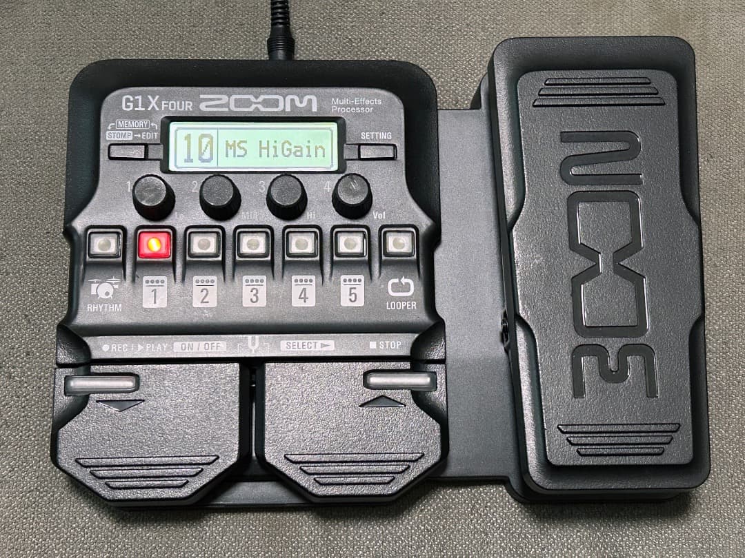 【ZOOM】 G1X-FOUR ズーム（zoom） ZOOM G1X FOUR + 純正ACアダプター「AD-16A/D」セット