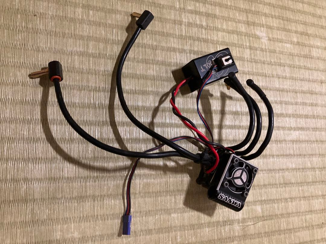 サンワ　アンプ　ESC Amazon | 《 》 ラジコン ブラシ 用 アンプ ESC 1060 モーター フタバ