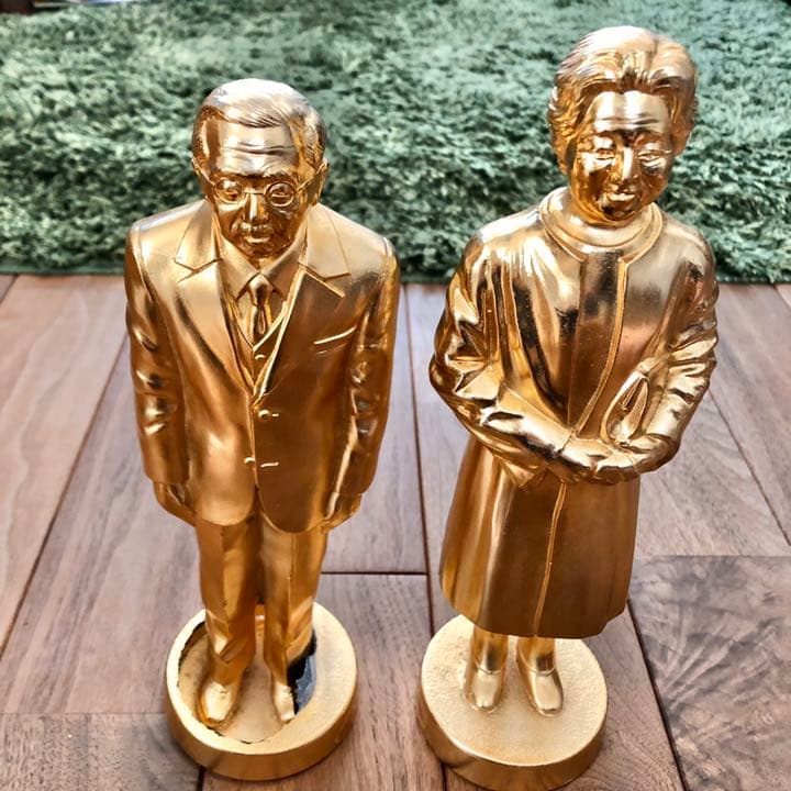 昭和天皇 御在位五拾年記念品 24KGP製 金像 訳あり - メルカリ