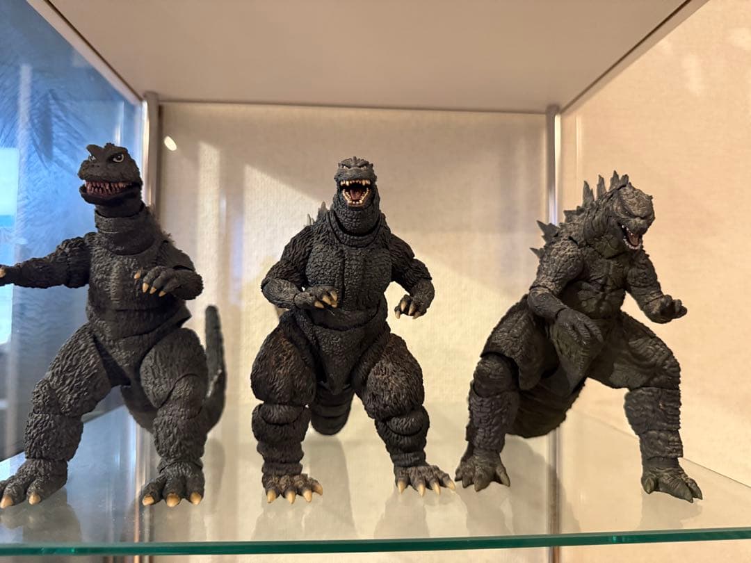 shモンスターアーツゴジラフィギュア 11＋1セット Amazon.co.jp: TAMASHII NATIONS S.H.モンスターアーツ ゴジラ (2019