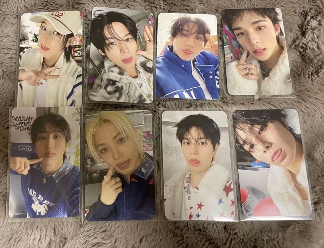 straykids 本国シーグリ FANS 特典 コンプ　8枚　2026 公式品 スキズ FORCE 2026 シーグリ 購入 特典 FC限定 ユニット コンプ - メルカリ