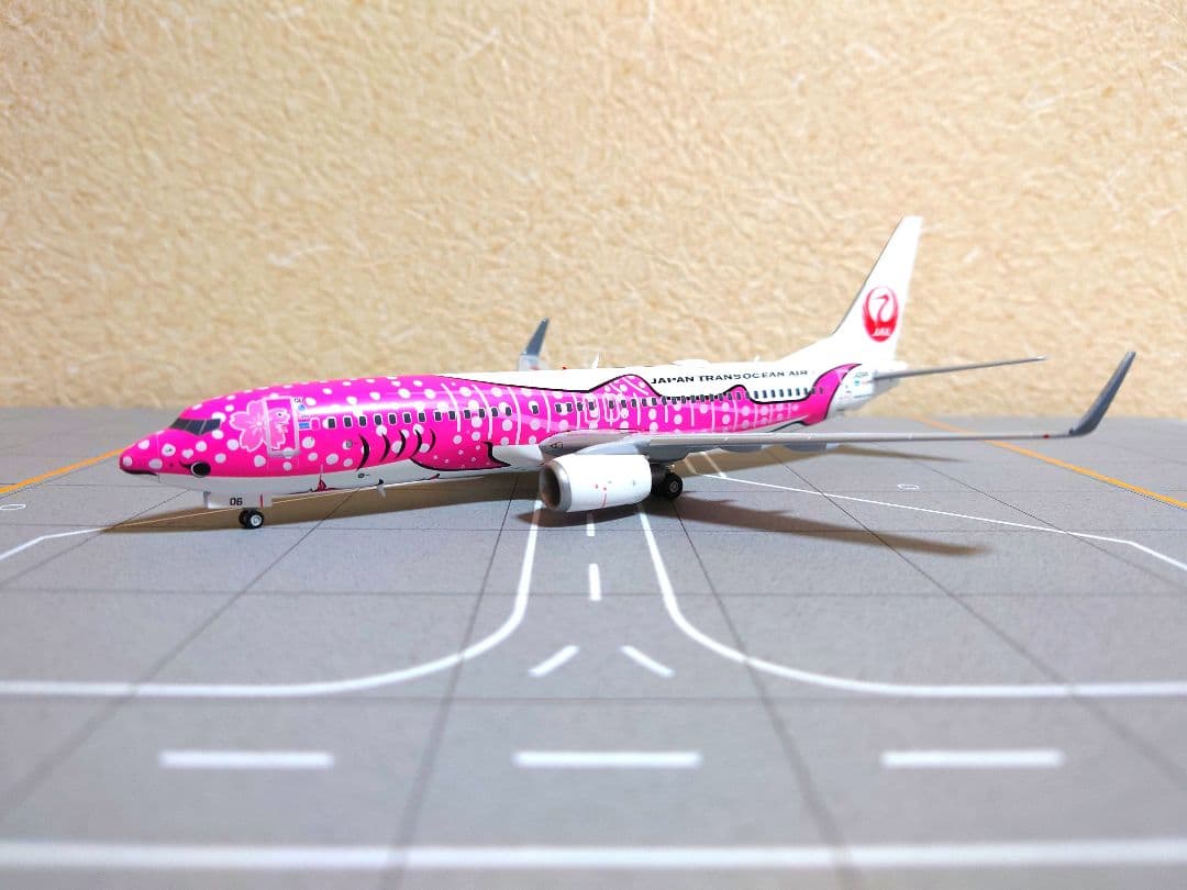 【JTA B737-800 JA06RK 1/200】 www.JetCollector.com: JAPAN TRANSOCEAN B737-800 SAKURA JINBEI JET
